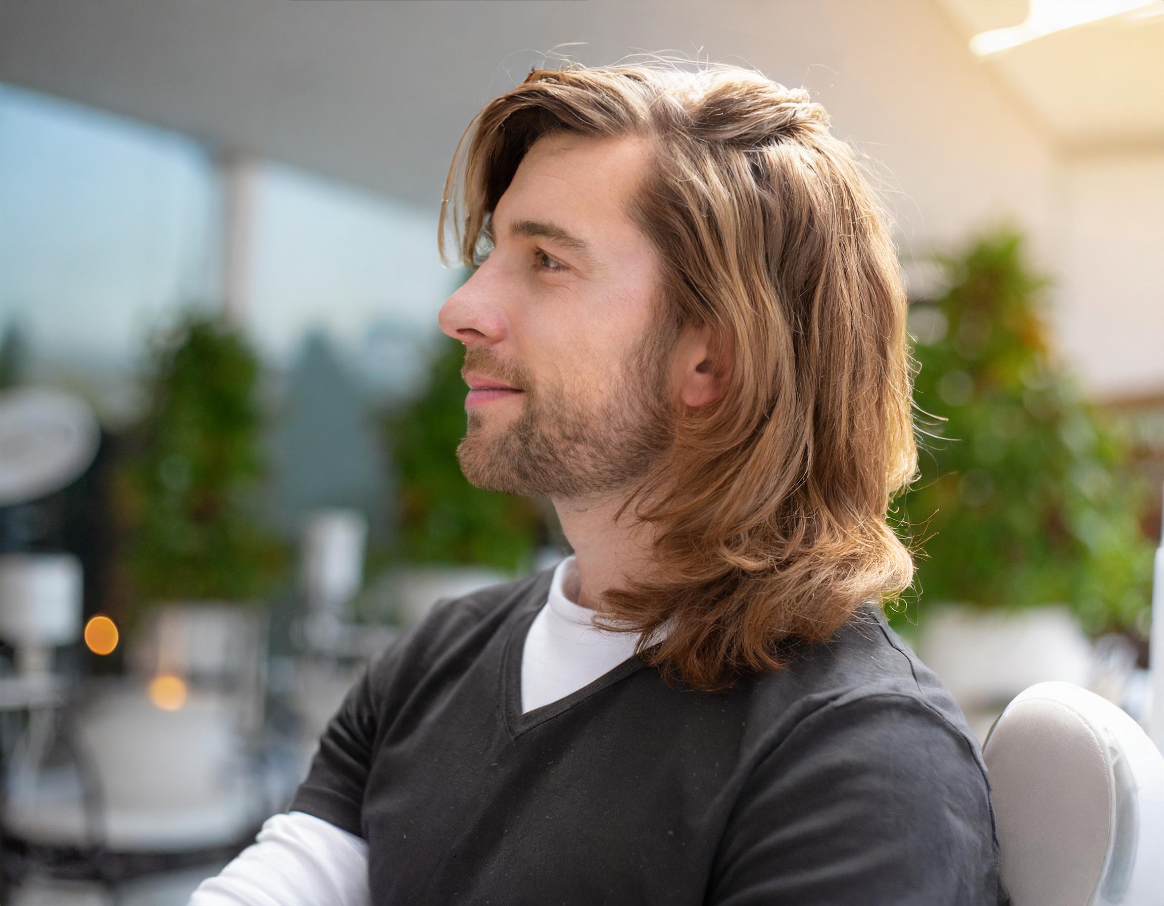 Michael Bauer, Mann mit Bart und seriösem Ausdruck